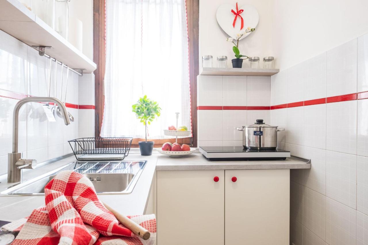 Casa Dolce Casa Desenzano - 2 Passi Dal Lago Apartment Desenzano del Garda Ngoại thất bức ảnh