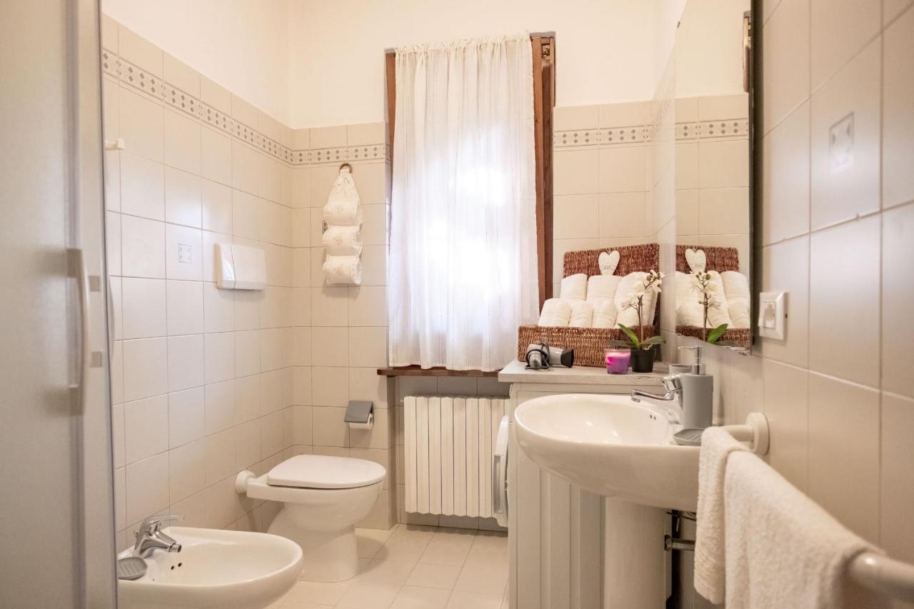 Casa Dolce Casa Desenzano - 2 Passi Dal Lago Apartment Desenzano del Garda Ngoại thất bức ảnh