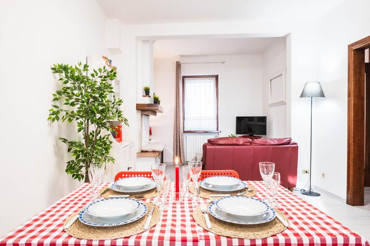 Casa Dolce Casa Desenzano - 2 Passi Dal Lago Apartment Desenzano del Garda Ngoại thất bức ảnh