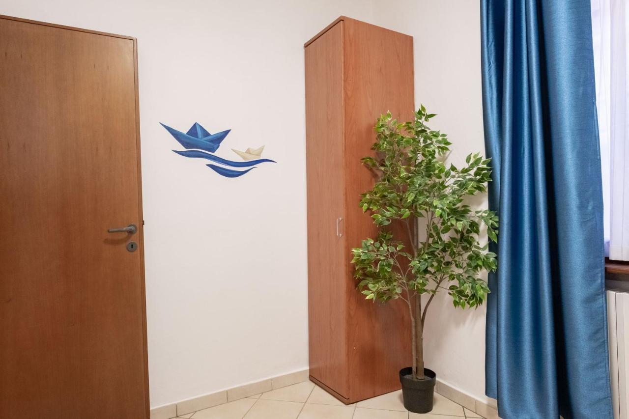 Casa Dolce Casa Desenzano - 2 Passi Dal Lago Apartment Desenzano del Garda Ngoại thất bức ảnh